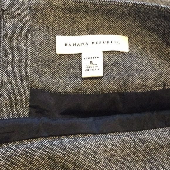Banana Republic tweed skirt - Picture 4 of 6